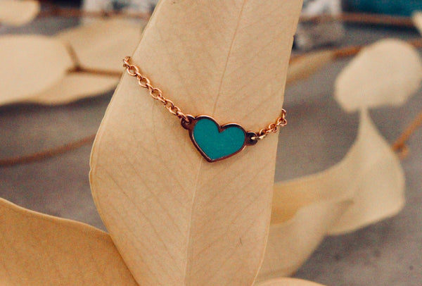 Classic Enamel Heart Chain Ring